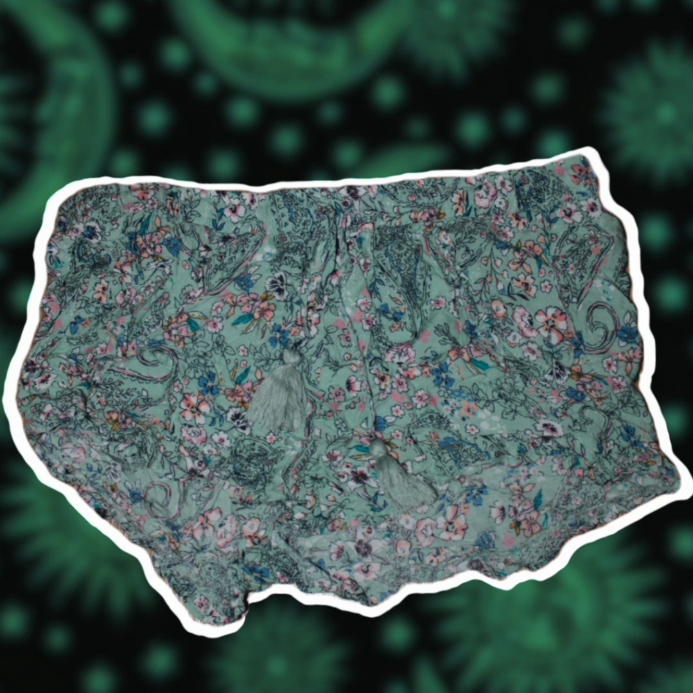 PRIMARK - Boho Green Bloomer Shorts